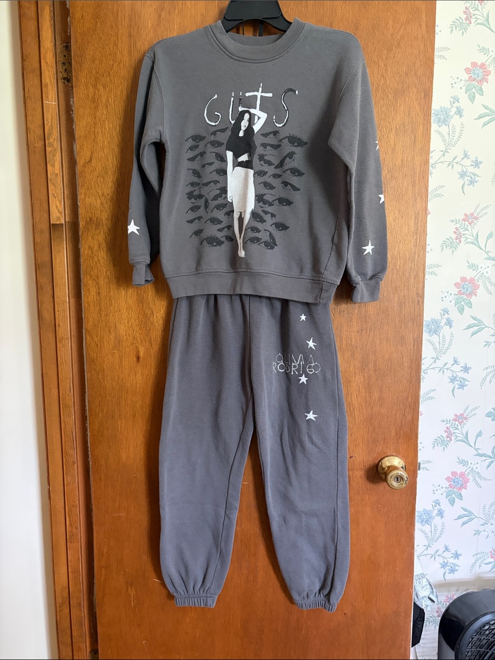 Girls Gray Olivia Rodrigo Sweat Set